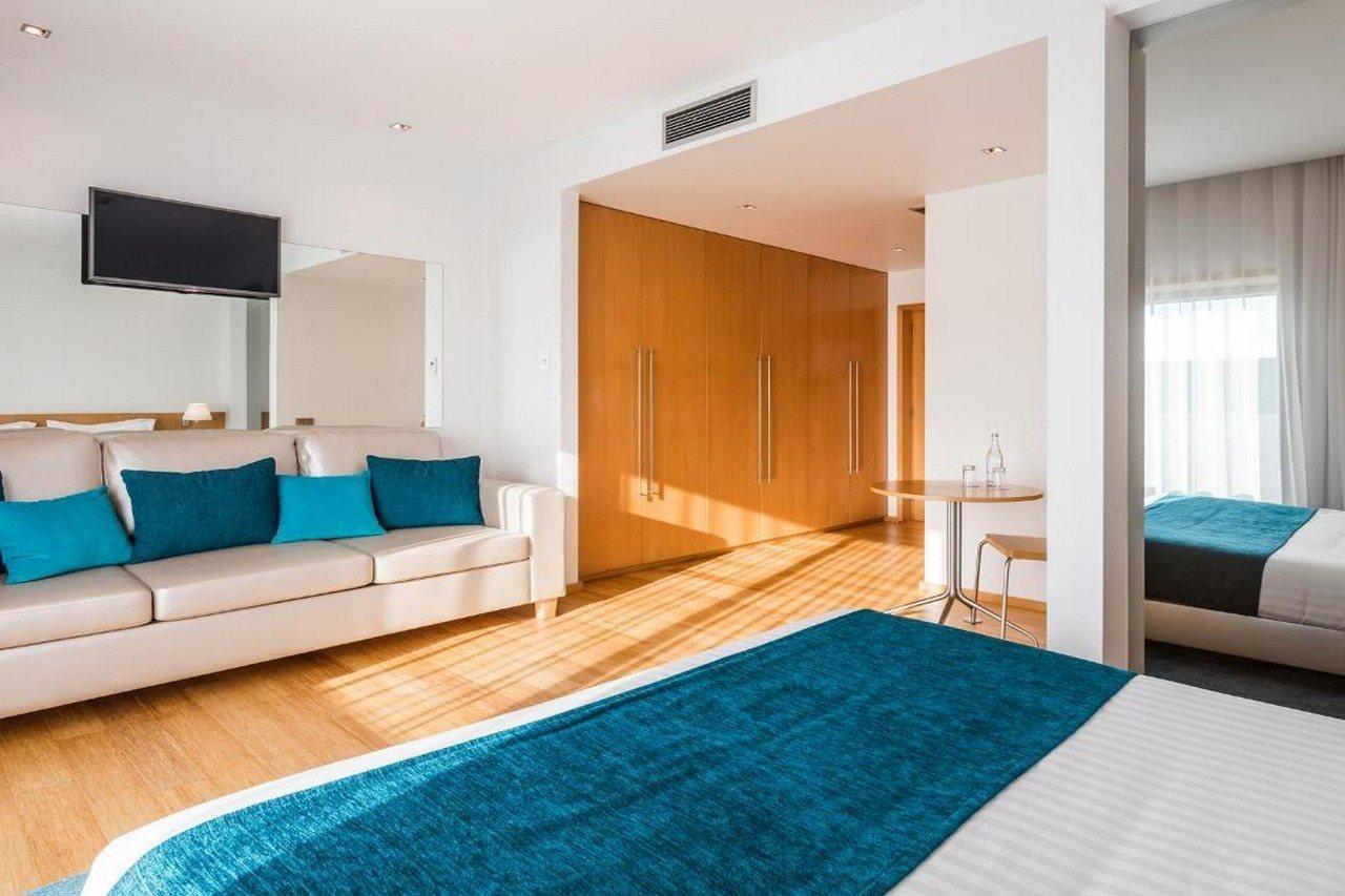 Opohotel Porto Aeroporto 4* Maía
