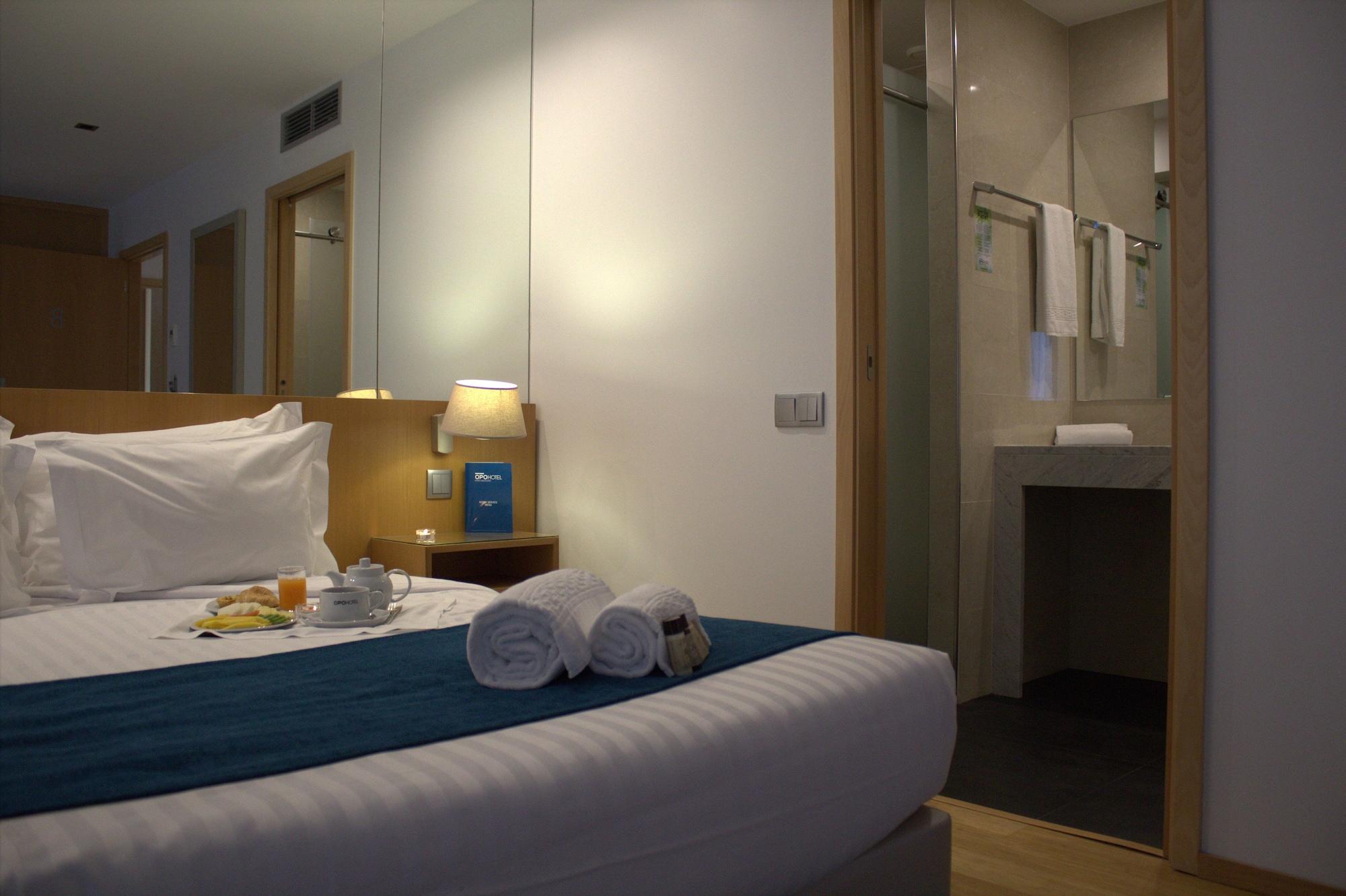 Hotel Opohotel Porto Aeroporto 4*